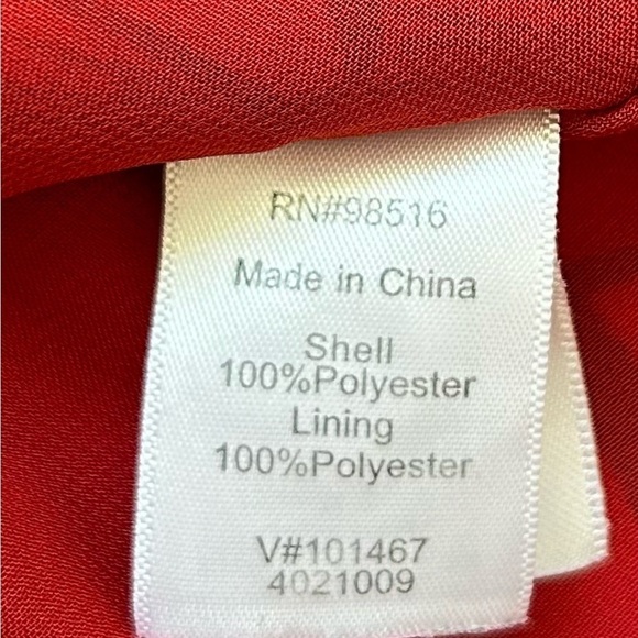 COLDWATER Creek/ Red/Blk Floral Longsleeve/ Blouse/ Size M / 10-12 - Picture 7 of 10